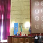 SicurezzAccessibile - Premi di Laurea - Gaetano Restuccia premiato da Davide Degrassi in rappresentanza di FirEst e della Fondazione AiFOS